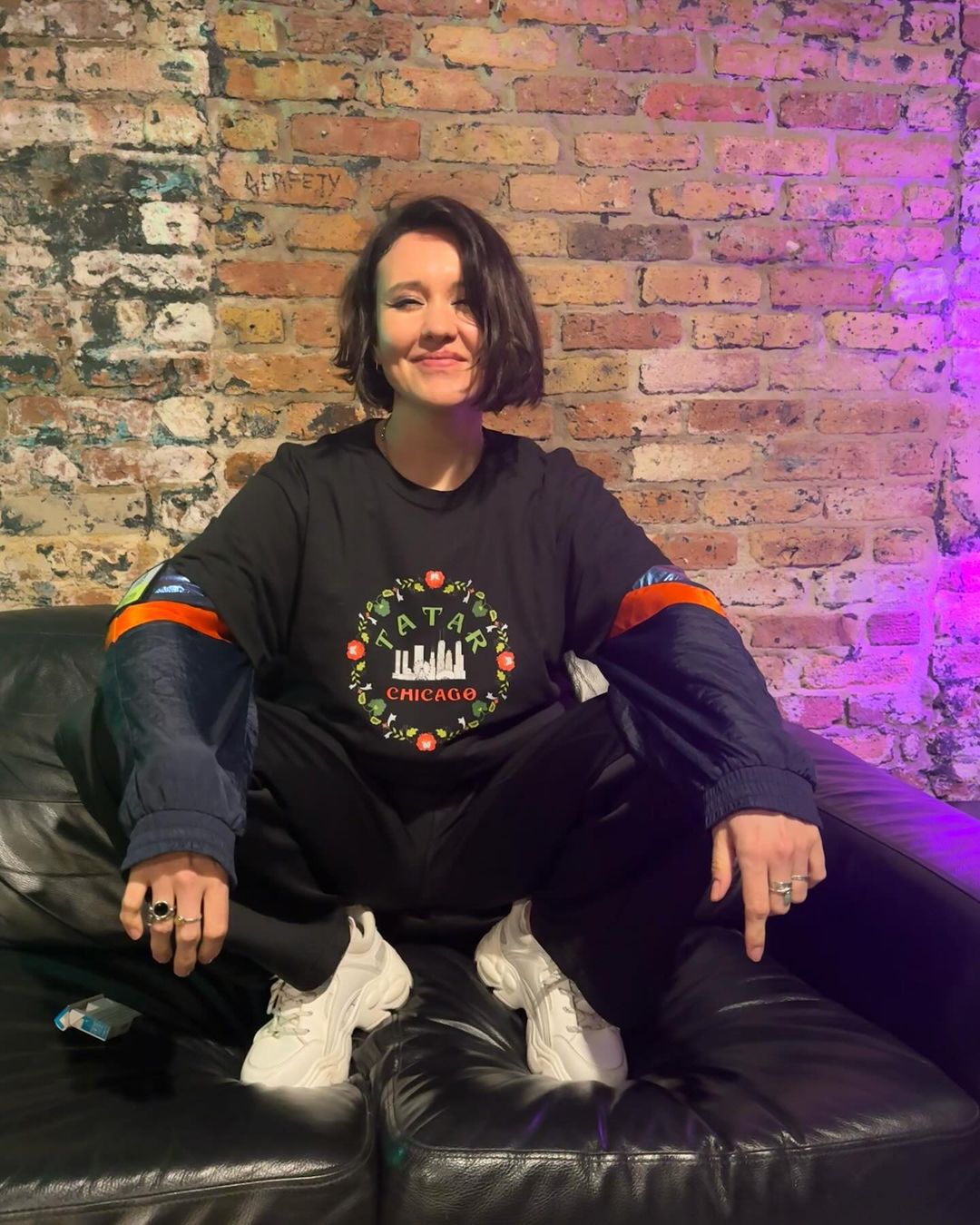 "Колишній" Кароль засвітився в кліпі росіян: деталі скандалу